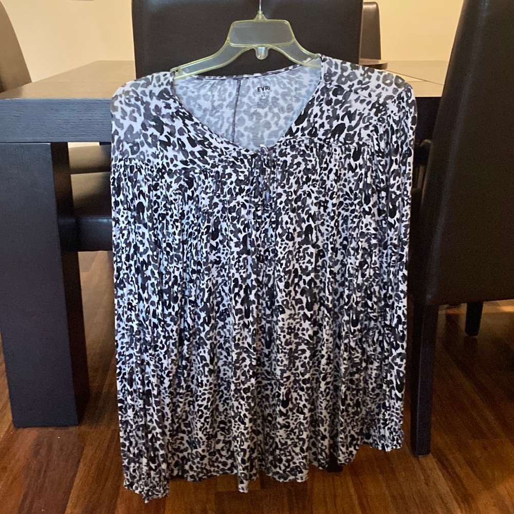 Adorable, comfortable shirt
